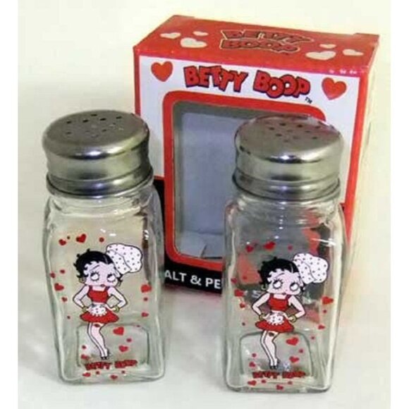 Betty Boop Salt and Pepper Shakers Set Kitchen Chef Gift Heart Sassy Cartoon NIP - Picture 3 of 3